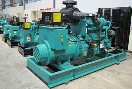 乌兰1000kw康明斯柴油发电机组图片 乌兰1000kw康明斯柴油发电机组图片
